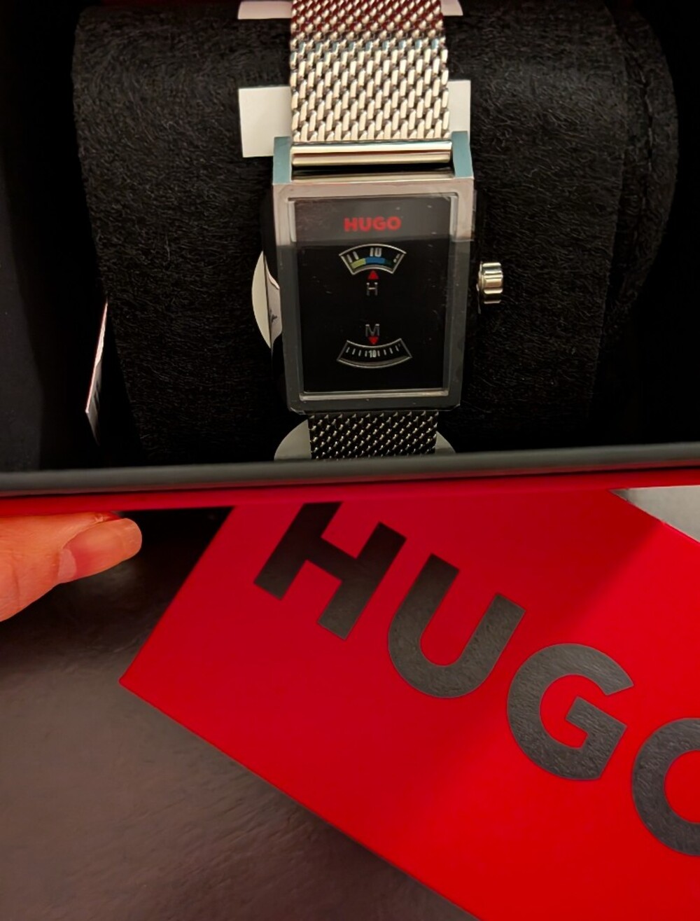 Hugo Watch New In Box - Picture 5 of 7